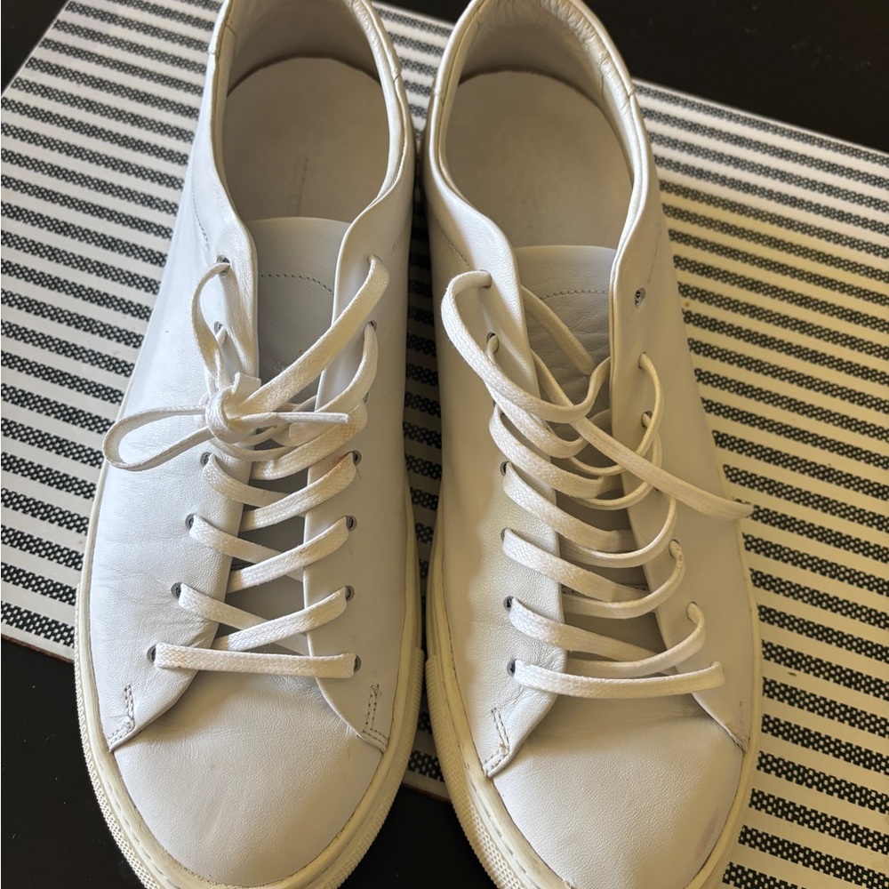 Beckett Simonon Classic White Sneakers